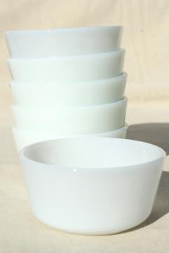 catalog photo of vintage Anchor Hocking Fire King milk glass custard cups or ramekins, tiny bowl baking dishes