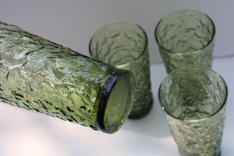 photo of vintage Anchor Hocking Milano crinkle textured glass tall tumblers, avocado green #2