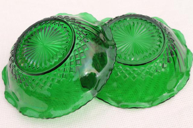 photo of vintage Anchor Hocking forest green glass bowls, set of 4 ruffled crimped dishes #5
