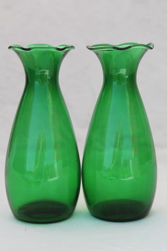 photo of vintage Anchor Hocking forest green glass vases, mid-century mod bud vase set #2