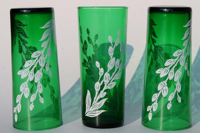 photo of vintage Anchor Hocking forest green glassware, white pussy willow pattern glass tall tumblers #2