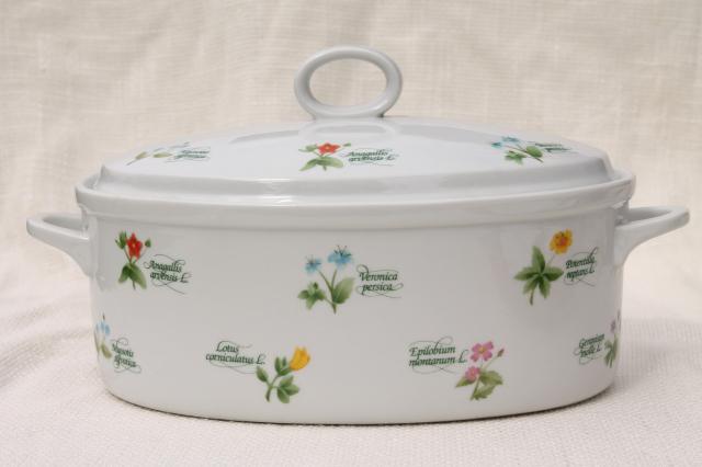 photo of vintage Anchor Hocking ovenware Floret botanical pattern oval casserole dish #1