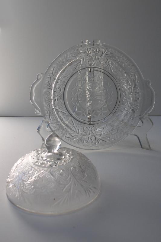 photo of vintage Anchor Hocking sandwich pattern clear glass round butter dish, plate & dome cover #4