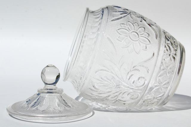 photo of vintage Anchor Hocking sandwich pattern glass cookie jar, crystal clear color #6