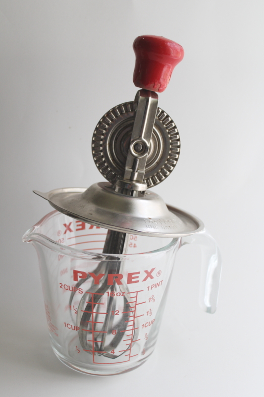 photo of vintage Androck eggbeater rotary mixer fits a 532 quart size Pyrex measure as beater jar  #7