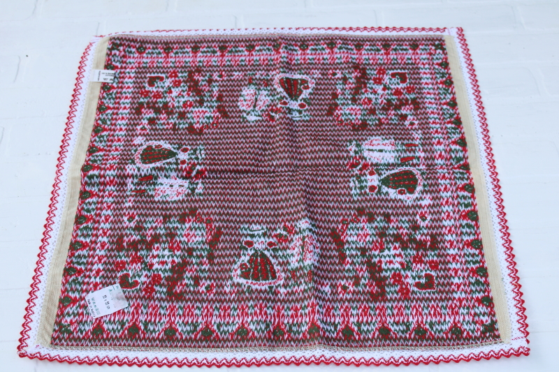 photo of vintage Austria cotton table mat square, folk art Tyrolean costume lederhosen boy & drindl girl Oktoberfest #5
