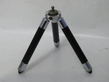 catalog photo of vintage Avigo telescoping photography camera tripod