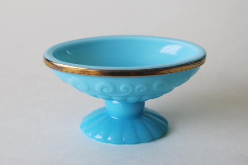 photo of vintage Avon Bristol blue opaline glass soap dish, aqua blue milk glass  #1