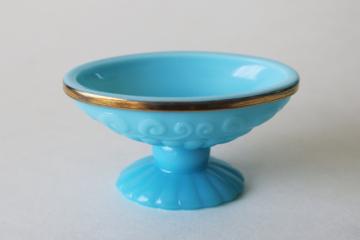 catalog photo of vintage Avon Bristol blue opaline glass soap dish, aqua blue milk glass 