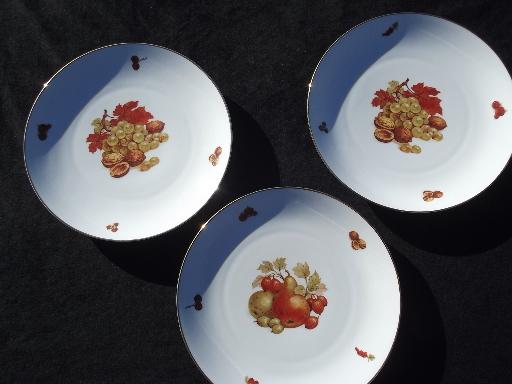 photo of vintage Bareuther Bavaria fruit china, large plates Thanksgiving fall harvest #1