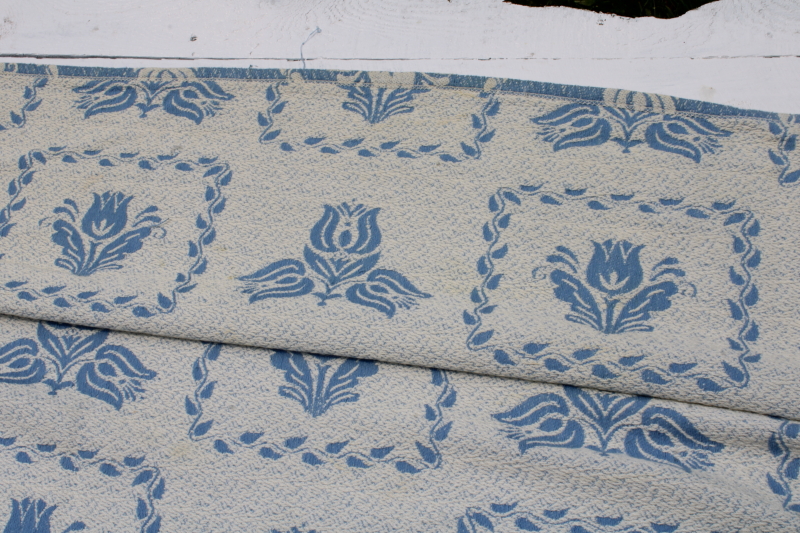 photo of vintage Bates woven cotton bedspread, blue and white folk art flowers traditional colonial style  #2