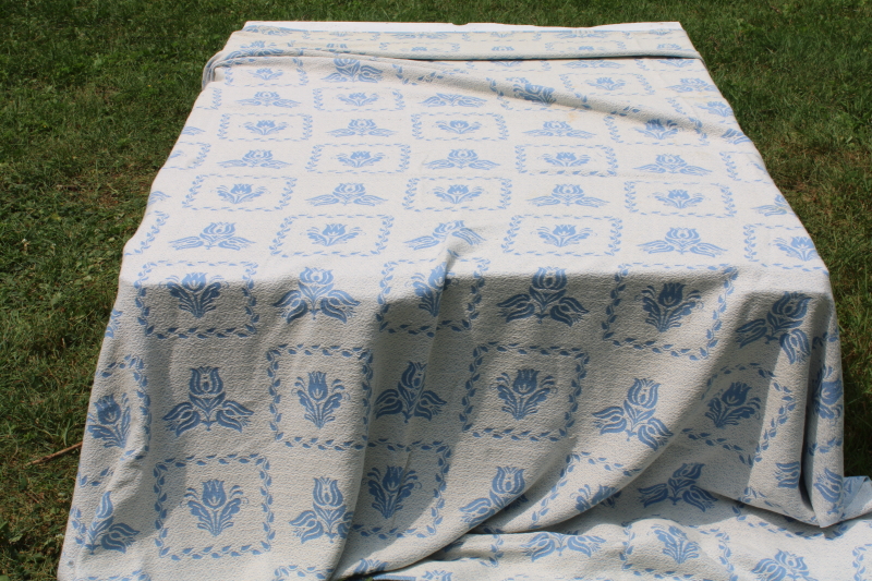 photo of vintage Bates woven cotton bedspread, blue and white folk art flowers traditional colonial style  #8