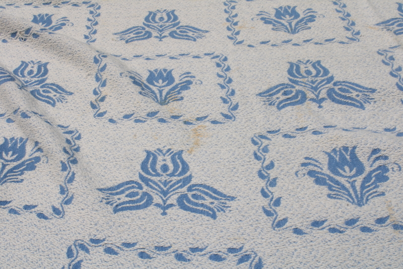 photo of vintage Bates woven cotton bedspread, blue and white folk art flowers traditional colonial style  #9