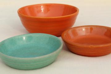 catalog photo of vintage Bauer pottery ringware ring band planter bowl saucers, southwest orange & aqua