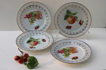 catalog photo of vintage Bavaria china fruit plates w/ grapes, apples, berries - fancy reticulated border