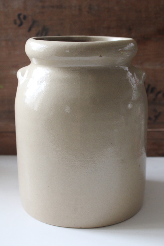 photo of vintage Beaumont stoneware crock jar or spoon holder red strawberries hand painted pottery BBP mark #3