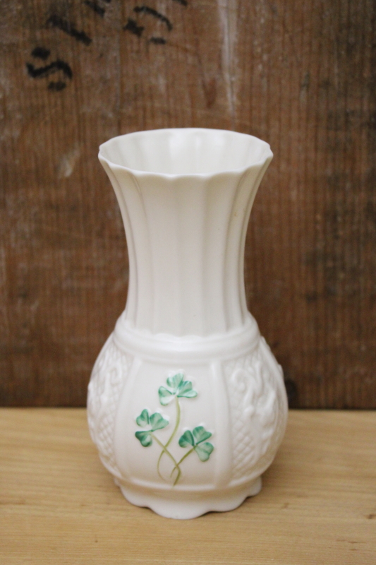 photo of vintage Belleek Nadine green clover shamrock Irish harp pattern spill vase #1