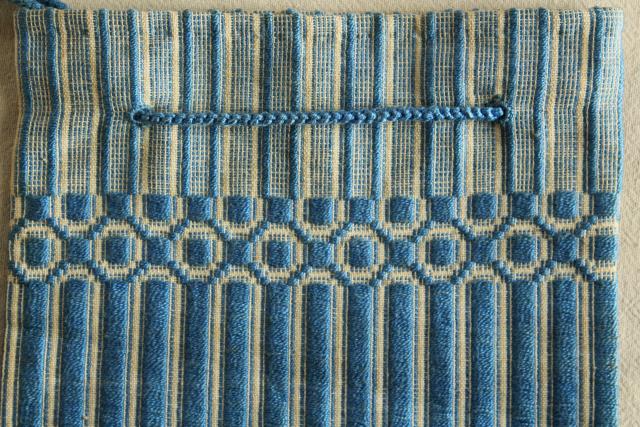 photo of vintage Berea hand woven blue and white fabric pocket / purse drawstring bag #7