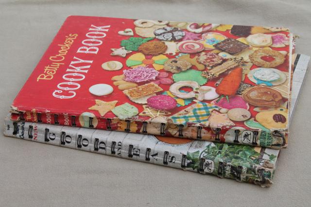 photo of vintage Betty Crocker cookbooks, Cooky book cookies, New Good & Easy recipes 1960s #7