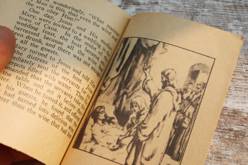 photo of vintage Bible stories mini books, tiny picture booklets for children #3