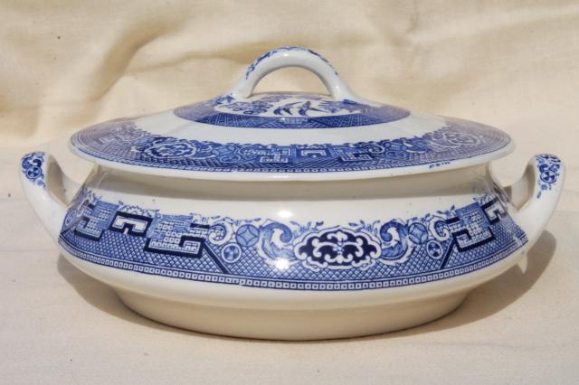 photo of vintage Blue Willow china covered vegetable bowl serving dish, John Steventon - England #1