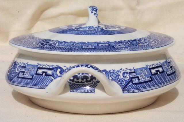 photo of vintage Blue Willow china covered vegetable bowl serving dish, John Steventon - England #2