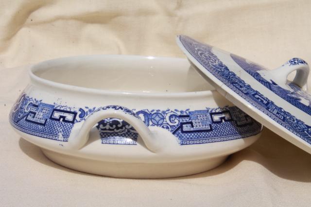 photo of vintage Blue Willow china covered vegetable bowl serving dish, John Steventon - England #3