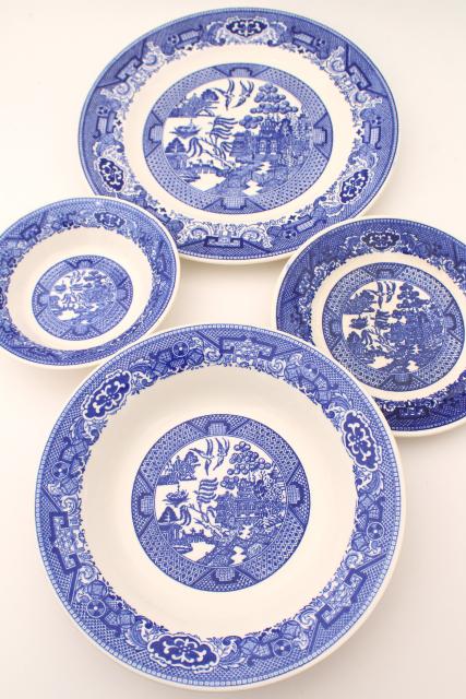 photo of vintage Blue Willow china, estate set dinnerware service for 8, dinner plates & soup bowls #6