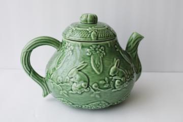 catalog photo of vintage Bordallo Pinheiro Portugal pottery rabbits pattern cabbage green teapot
