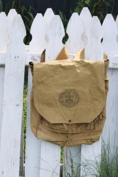 catalog photo of vintage Boy Scouts cotton canvas Haversack 573, camp backpack w/ print logo