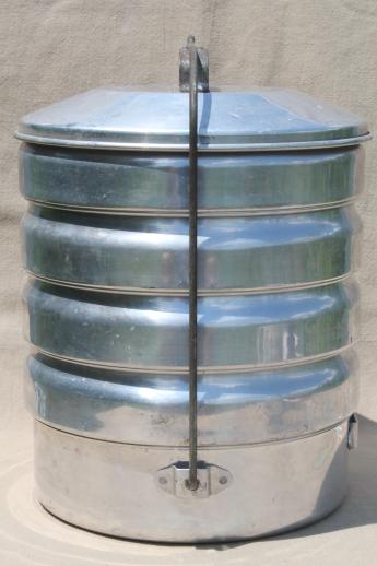 photo of vintage Buckeye aluminum picnic pack tiffin stacking camp set pans, camping cookware #2