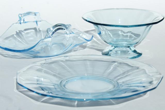 photo of vintage Cambridge decagon mayo dish & basket bowl, light blue colored glass #3