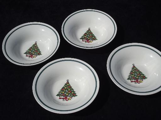 photo of vintage Christmas Tree holiday dishes, Mt. Clemens pottery soup bowls #1