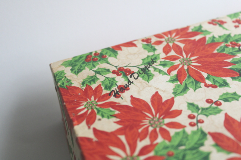 photo of vintage Christmas candy box w/ red poinsettias print, Oaks Chocolate Oshkosh Wisconsin  #4