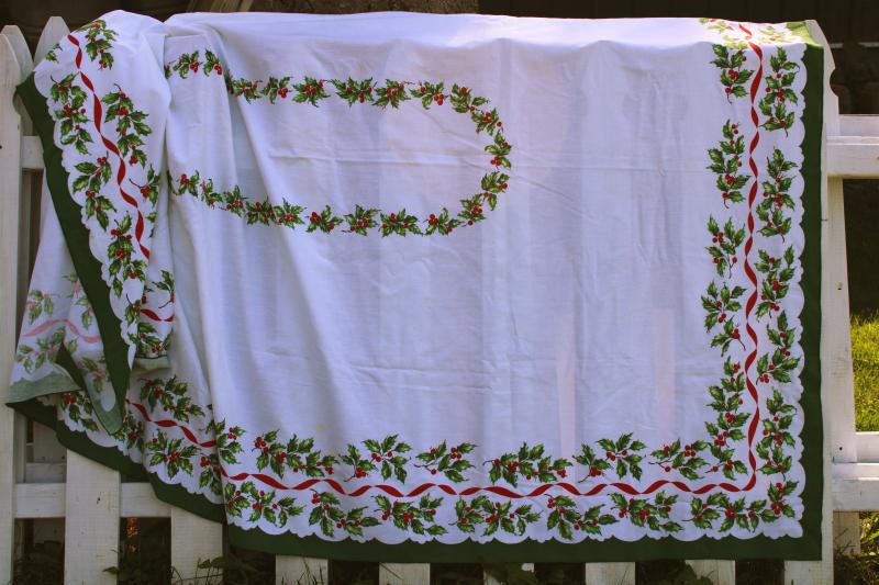 photo of vintage Christmas print cotton tablecloth banquet table size holiday table cover #1