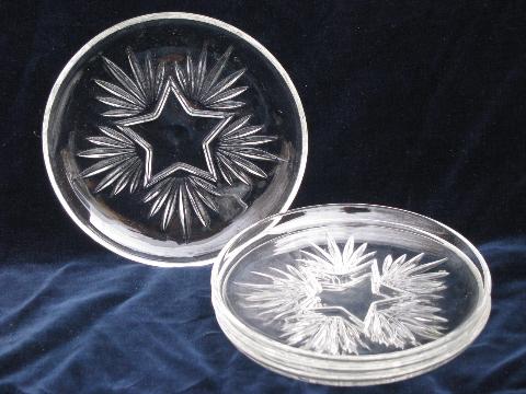 photo of vintage Christmas star pattern pressed glass cake plates, set of four #1