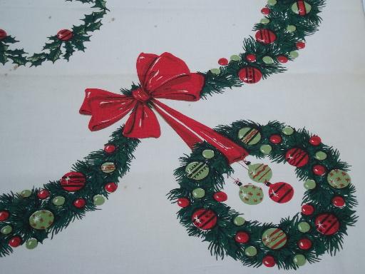 photo of vintage Christmas tablecloths lot, holiday prints and mid-century mod gold #6