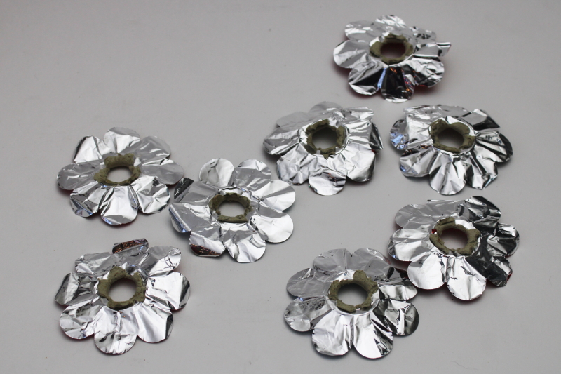 photo of vintage Christmas tree light bulb reflectors, colored foil flowers to fit big bulb lights #5
