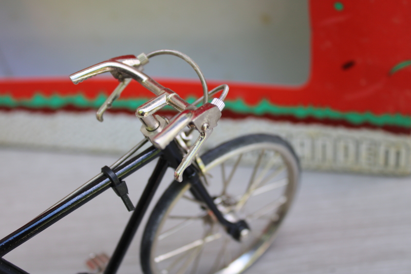 photo of vintage Clothtique Possible Dreams Santa & Mrs Claus bicycle Holiday Built For Two figurine set in box  #8