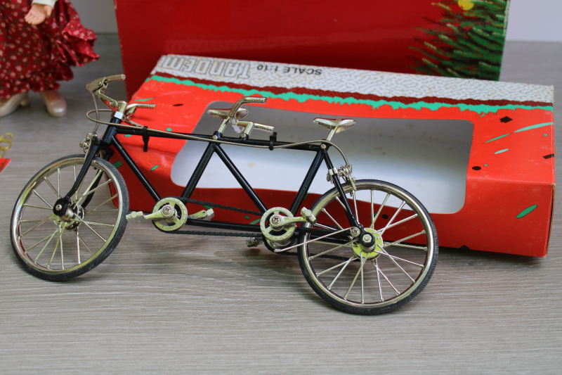 photo of vintage Clothtique Possible Dreams Santa & Mrs Claus bicycle Holiday Built For Two figurine set in box  #9