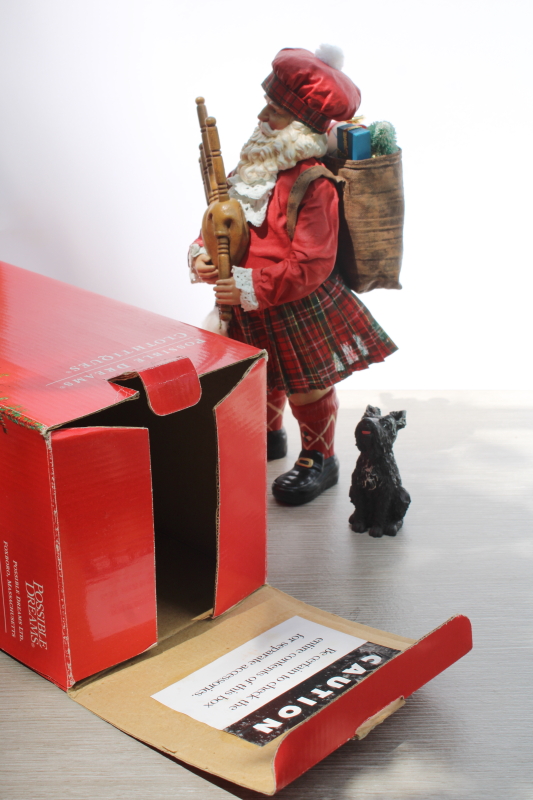 photo of vintage Clothtique Possible Dreams Scottish Highland Santa w/ little black Scotty dog figurine in box #4