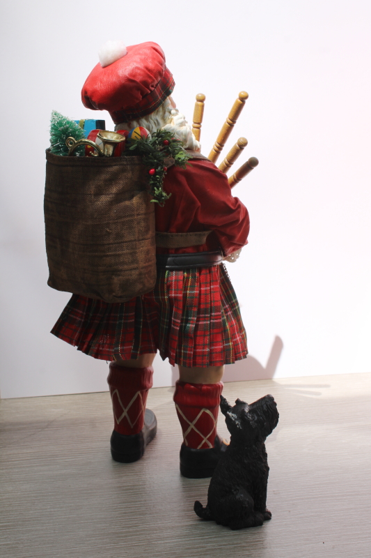 photo of vintage Clothtique Possible Dreams Scottish Highland Santa w/ little black Scotty dog figurine in box #5