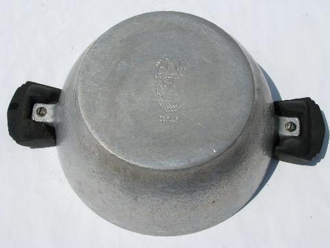 photo of vintage Club aluminum pot or casserole for 1 or 2, little dutch oven #3