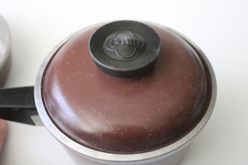 photo of vintage Club aluminum sauce pan pint size pot w/ lid & small skillet, cookware for 1 or 2 #10