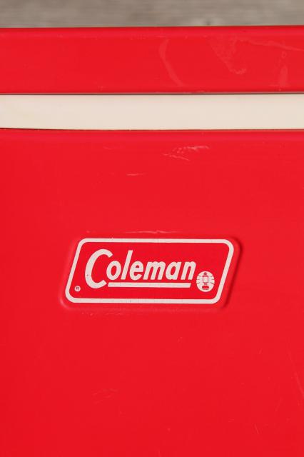 photo of vintage Coleman ice chest w/ metal handles, retro 60s 70s cooler for soda pop or beer #6