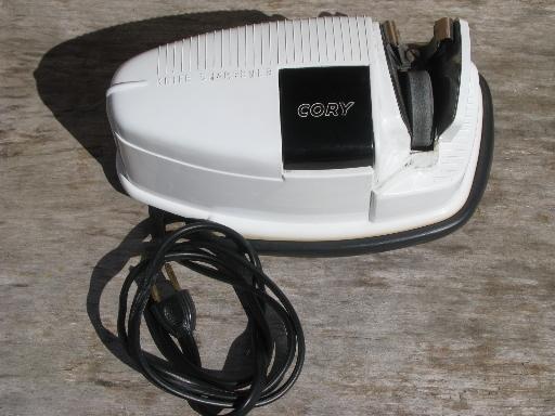 photo of vintage Cory electric knife sharpener for knives and scissors, #KSS box #4