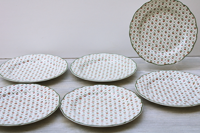 photo of vintage Country French Heirloom green checkered sprig pattern china plates JG Meakin #1