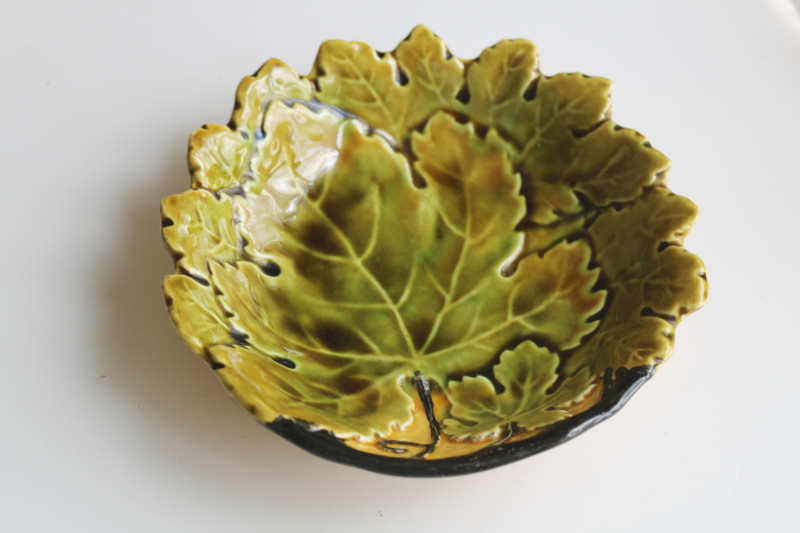 photo of vintage Czechoslovakia small bowl or trinket dish, majolica style autumn leaves  #1