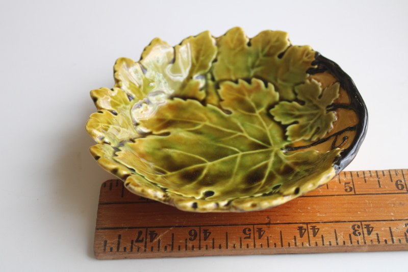 photo of vintage Czechoslovakia small bowl or trinket dish, majolica style autumn leaves  #2