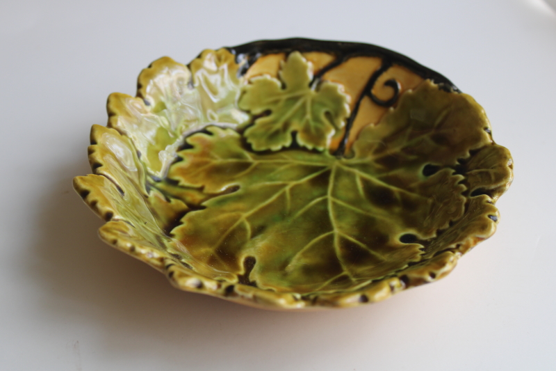 photo of vintage Czechoslovakia small bowl or trinket dish, majolica style autumn leaves  #3